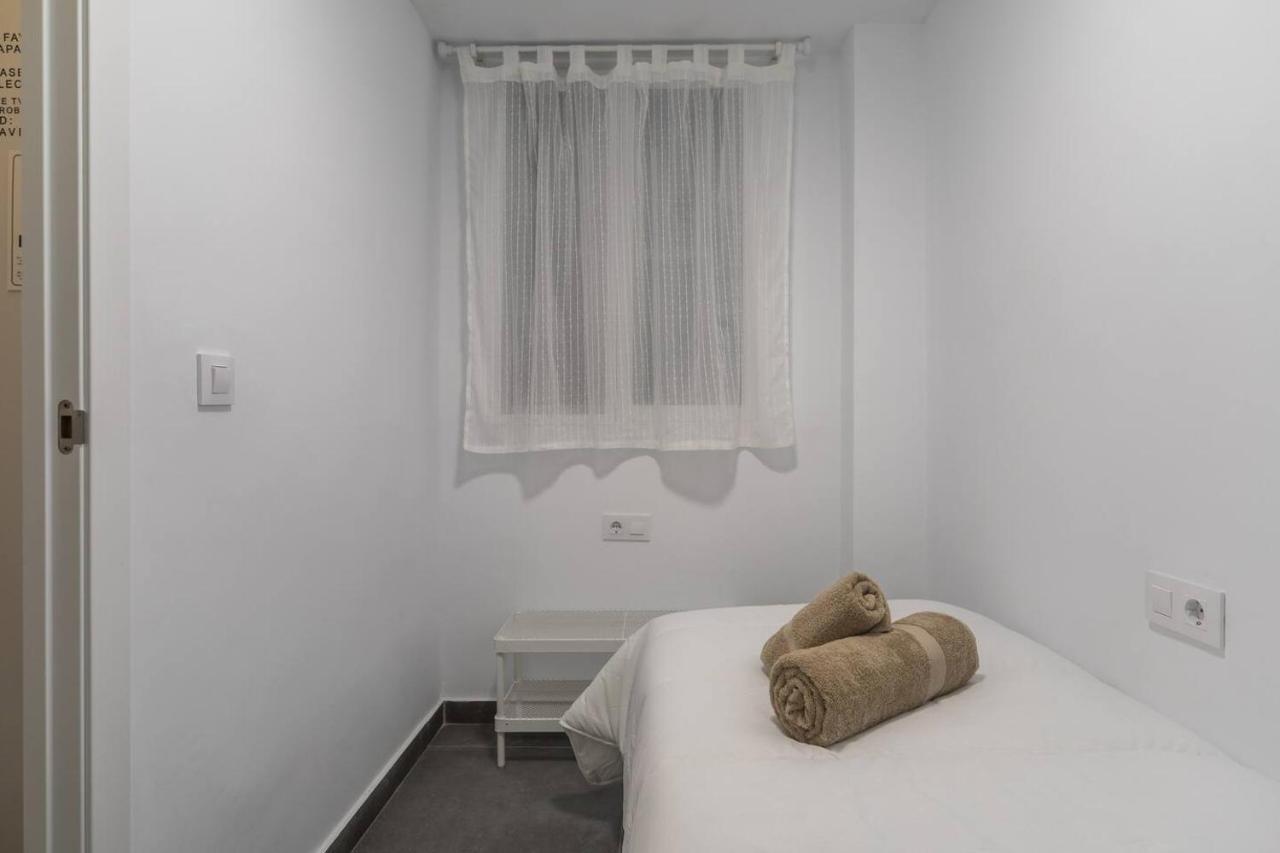 Apartamento Cerca Del Mar, Del Puerto Y Del Centro Apartment Валенсия Екстериор снимка
