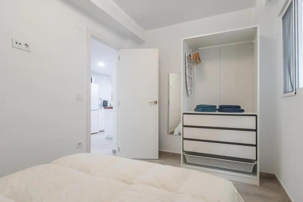 Apartamento Cerca Del Mar, Del Puerto Y Del Centro Apartment Валенсия Екстериор снимка